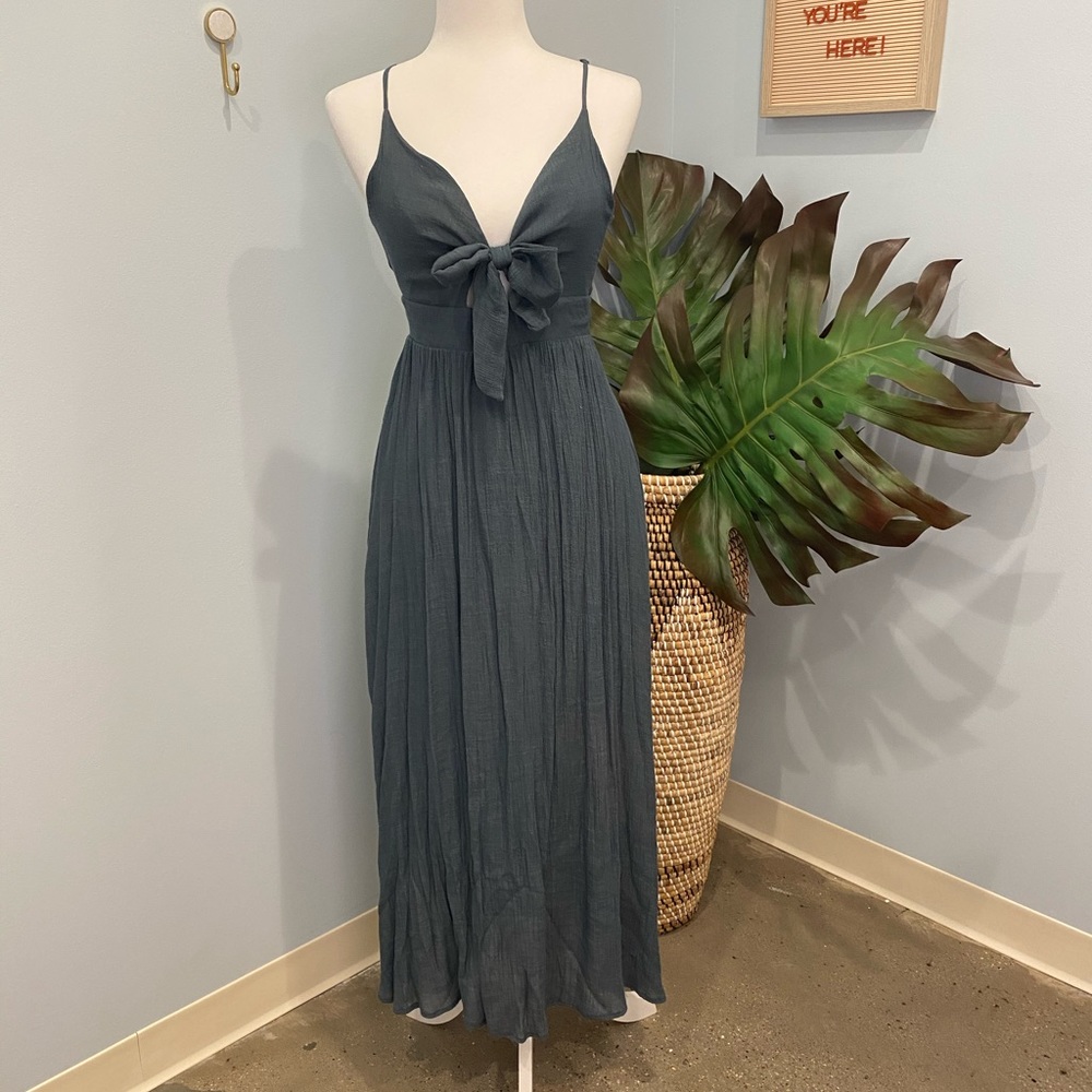 Listicle maxi dress